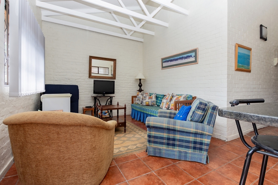 4 Bedroom Property for Sale in Middedorp Western Cape